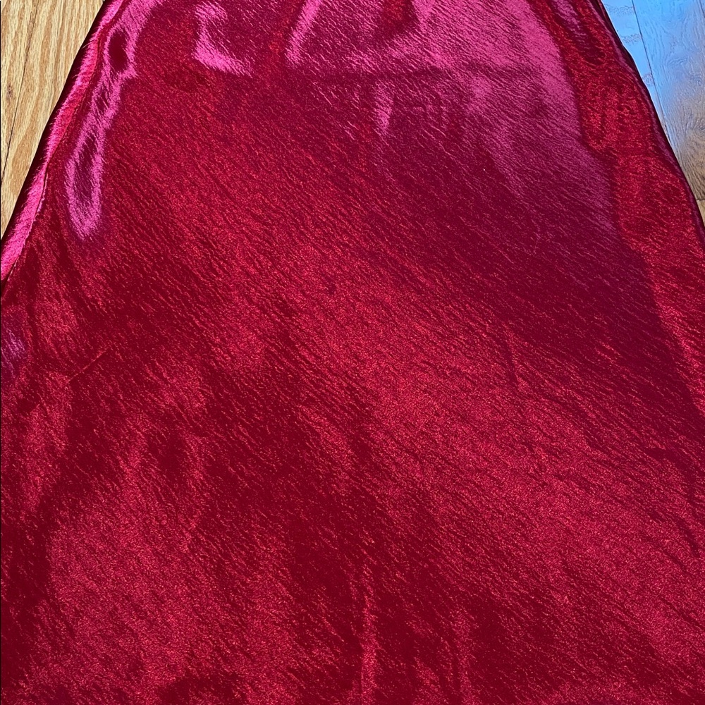 A New Day Red Satin Crinkle Midi Skirt - Picture 3 of 5